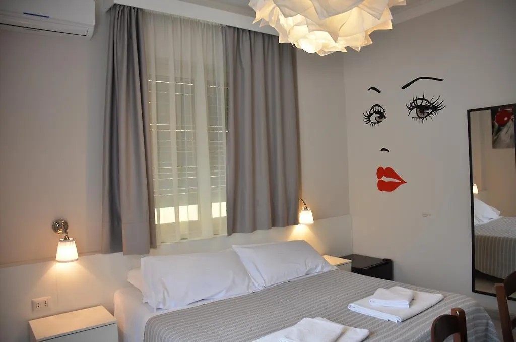 Athena Charming Rooms Taormina Alojamento de Acomodação e Pequeno-almoço